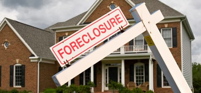 foreclosures sell for less